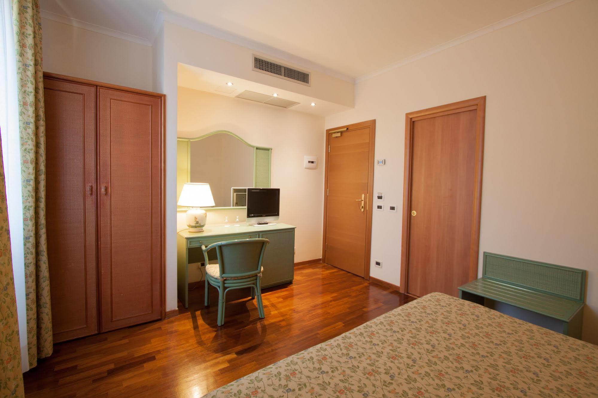Hotel Laurentia Roma
